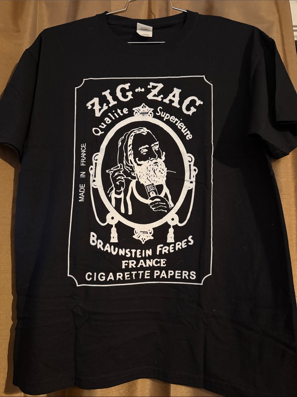 Vintage 90’s Zig-Zag Black Tee with White LARGE Logo Panel